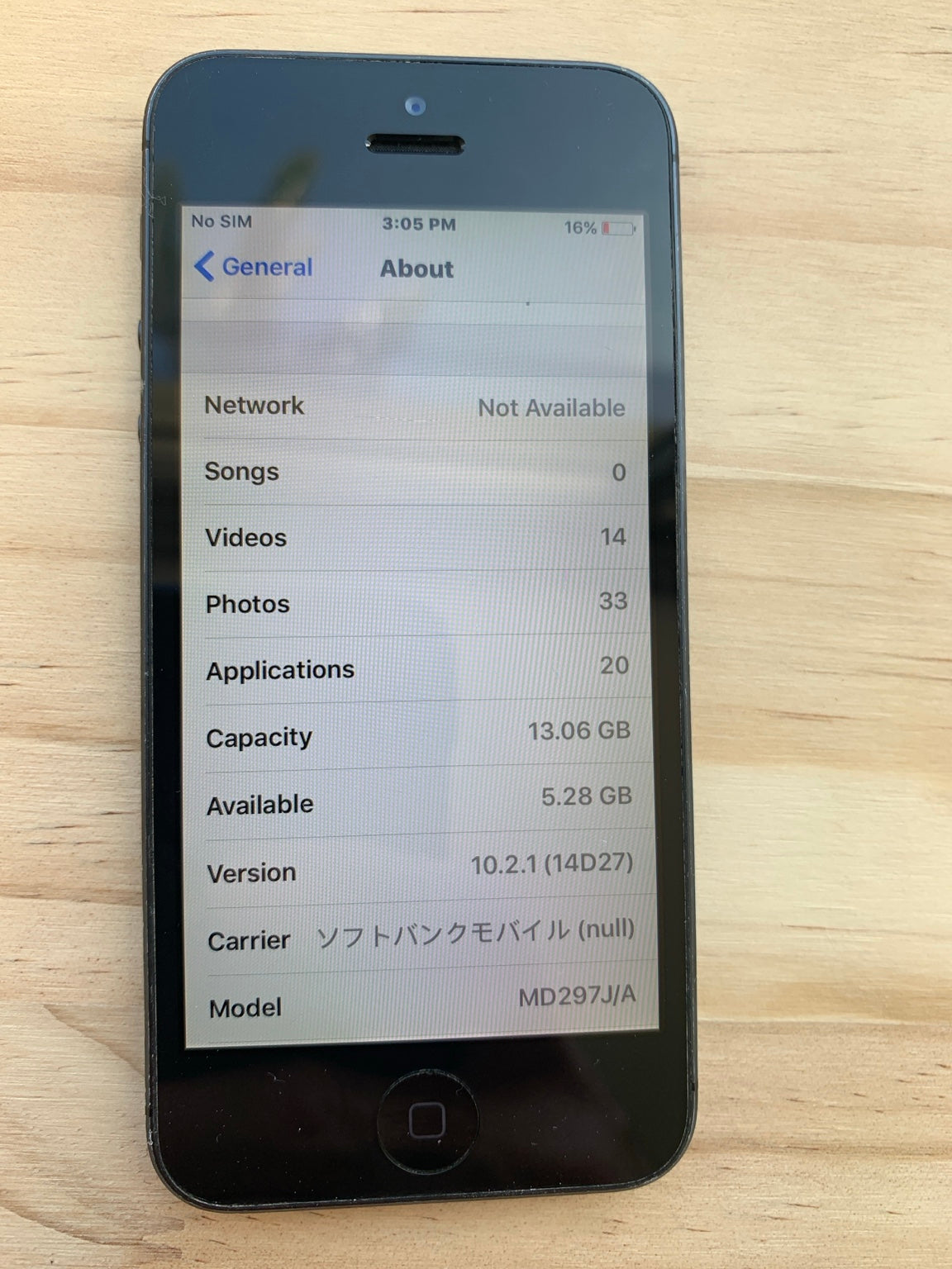 Used Apple iPhone 5 16GB Space Gray – Wi-Fi Only (SoftBank Japan)